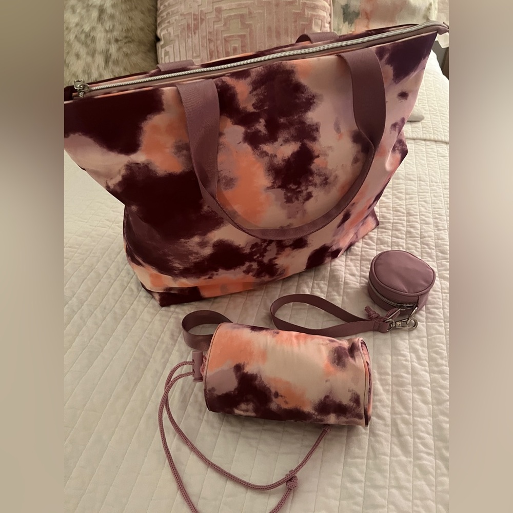 Tote bag